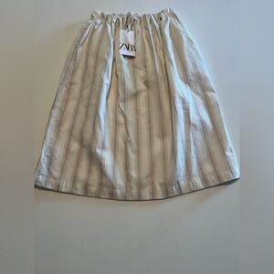 Zara Off White Striped A-Line Skirt NWT 11-12